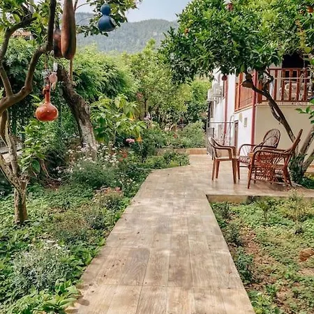 Holy Stone House Akyaka 펜션 Ula